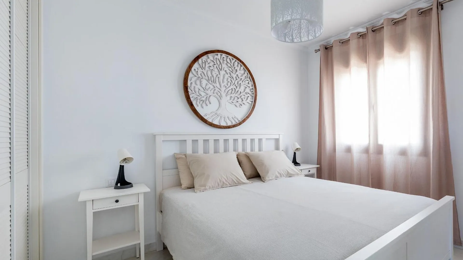 Villa With 4 Bedrooms And Private Heated Pool San Miguel de Abona